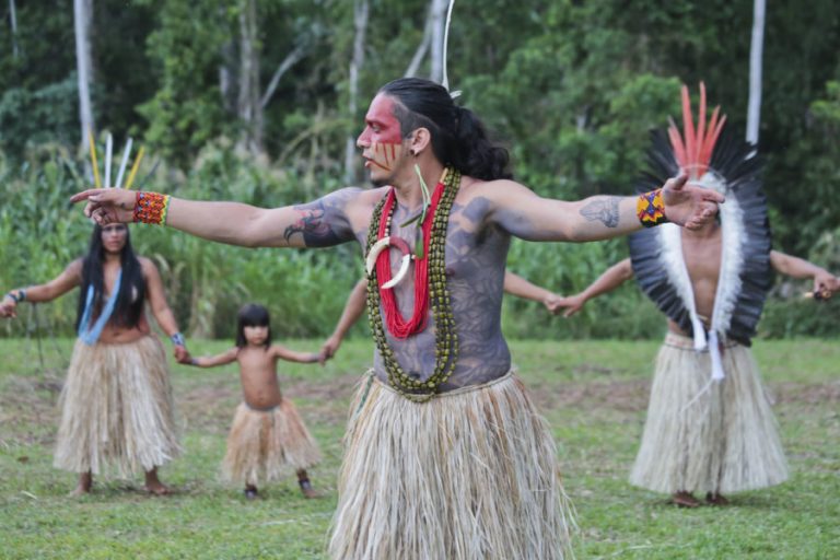 TARAUACÁ: Índio Yawanawá faz relato sobre os dois dias em que esteve na mata fechada