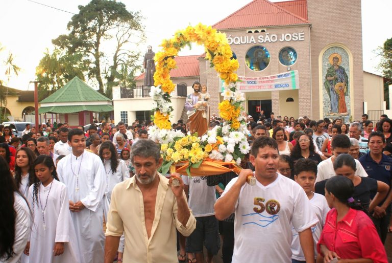 TARAUACÁ: IGREJA CATÓLICA DIVULGA PROGRAMAÇÃO DO NOVENÁRIO DE SÃO JOSÉ, O PADROEIRO DO MUNICÍPIO.