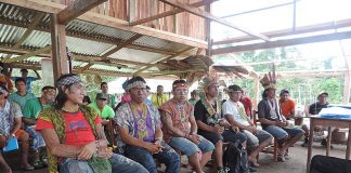 Escola Indígena da TI Kaxinawa do Rio Humaitá – Foto: Paula Romualdo