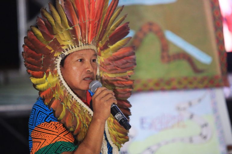 TARAUACÁ: PROFESSOR BENÉ UNI KUIN ESCREVE ARTIGO SOBRE EDUCAÇÃO INDÍGENA