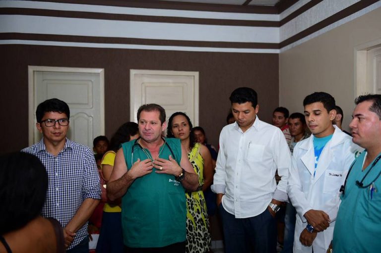 FEIJÓ: MÉDICOS TARAUACAENSES REALIZAM MUTIRÃO DE SAÚDE EM IGREJA DO MUNICÍPIO