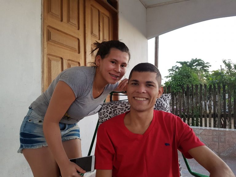 TARAUACÁ: DEPOIS DE UM ANO COM A COLUNA CERVICAL LESIONADA, JUNIOR OLIVEIRA JÁ MOVIMENTA BRAÇOS E PERNAS