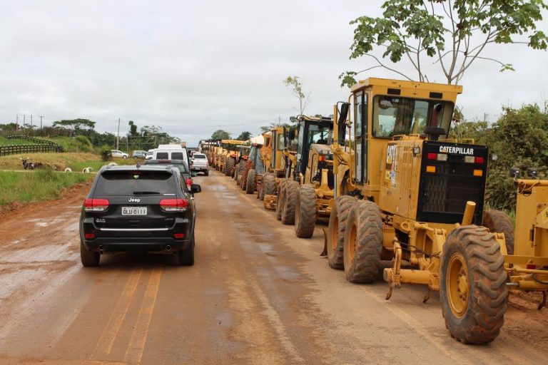 Restauração da BR-364 é iniciada pelo DNIT; população e lideranças comemoram obras