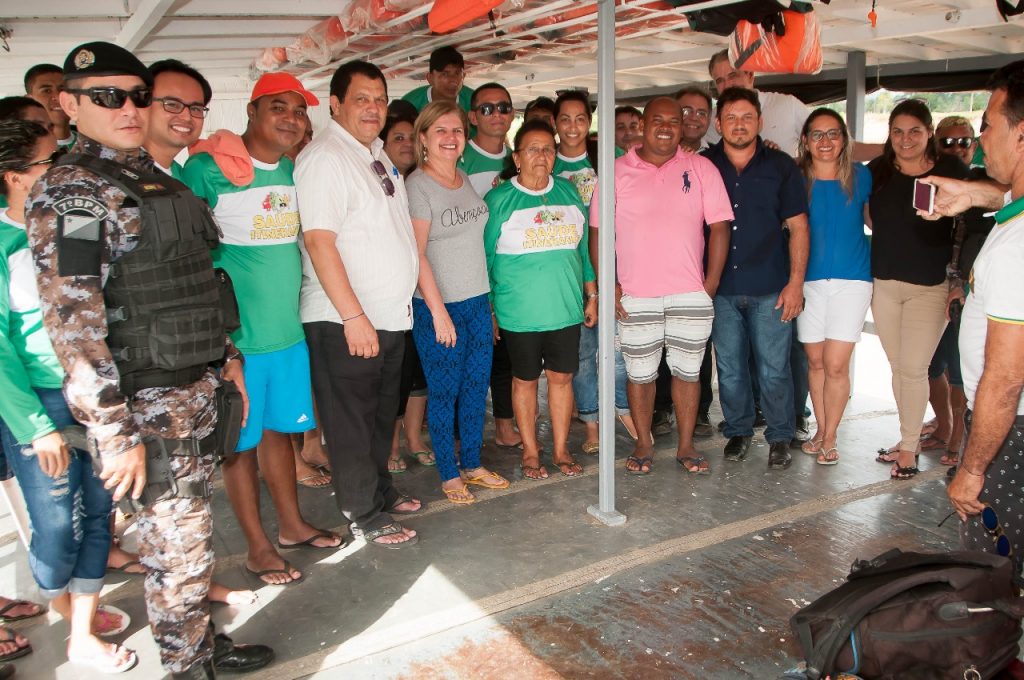 TARAUACÁ: PREFEITURA LEVA ATENDIMENTO DE SAÚDE PARA COMUNIDADES RIBEIRINHAS