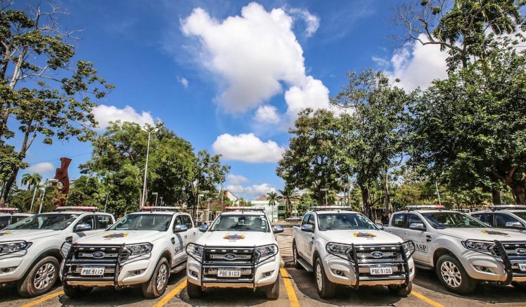 TARAUACÁ: Governo entrega novas viaturas à Polícia Militar