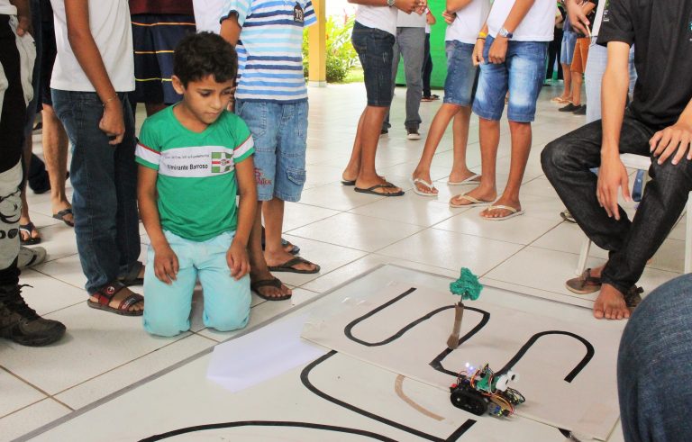 TARAUACÁ: Estudantes do município desenvolvem robôs para a Olimpíada Brasileira de Robótica