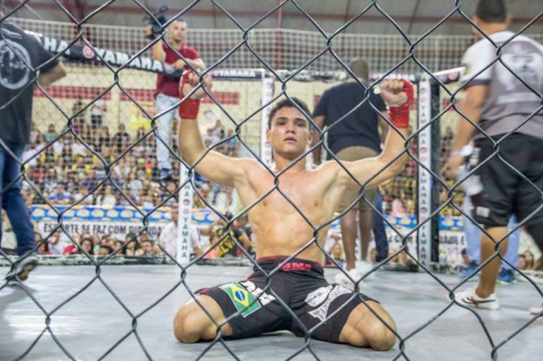TARAUACÁ: LUTADOR MARCELO SILVA VENCE MAIS UMA LUTA DE MMA EM SUA CARREIRA