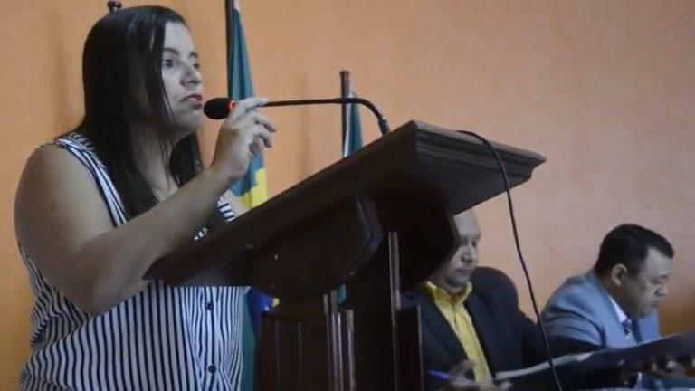 Tarauacá: Vereadora Veinha do Valmar solta o verbo “Hoje eu me envergonho de ter votado em Marilete Vitorino”