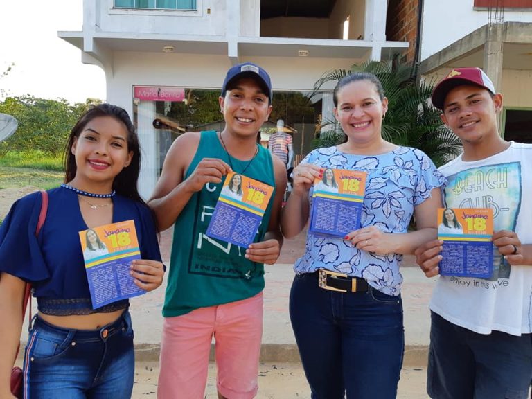 Janaina Furtado cumpre agenda em Jordão