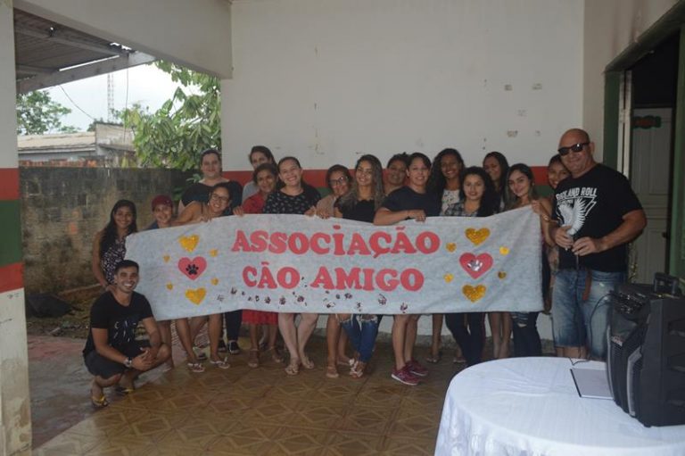 EM TARAUACÁ, ATIVISTAS FUNDAM ONG EM DEFESA DOS ANIMAIS.