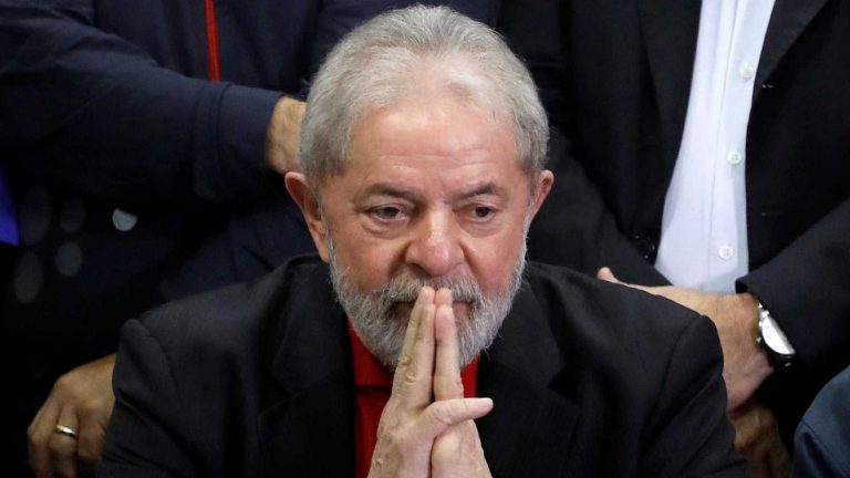 SFT mantém Lula elegível com o placar de 8 a 3