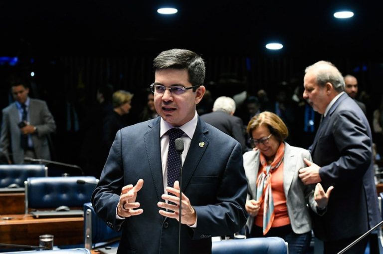 Aprovado projeto que garante ajuda de custo a pacientes do SUS para atendimento em outra cidade