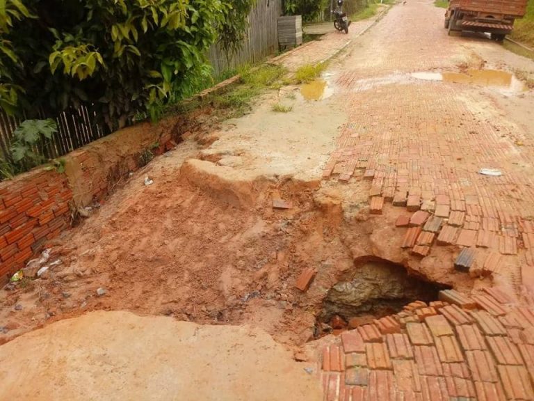 TARAUACÁ: MORADORES DO BAIRRO CONQUISTA PEDEM SOCORRO