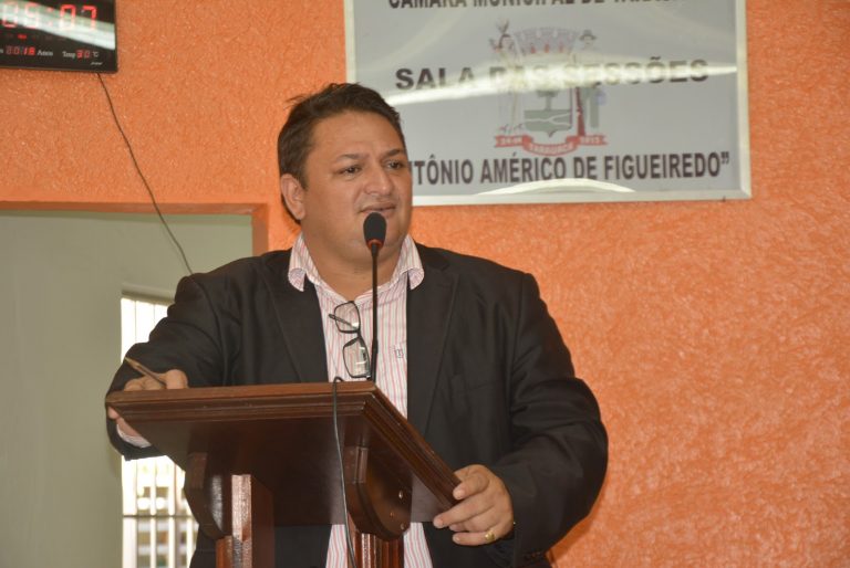 TARAUACÁ: VEREADOR PRÍNCIPE INDICA ROSALDO AGUIAR AO NOME DA PRAÇA DA JUVENTUDE