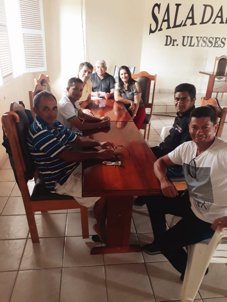 Jordão: Vereadores e Diretor da Rádio FM Cultural se reúnem para firmar um acordo para que seja transmitido as sessões