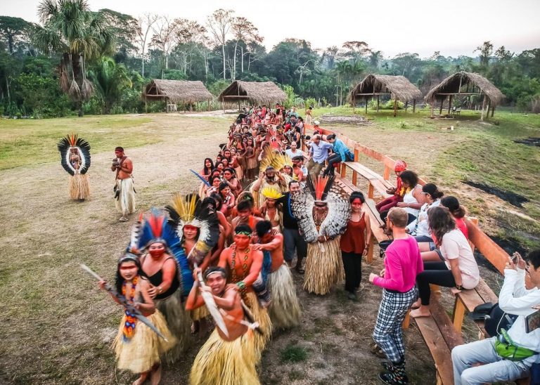 Brasil atinge 210 milhões de habitantes, diz IBGE