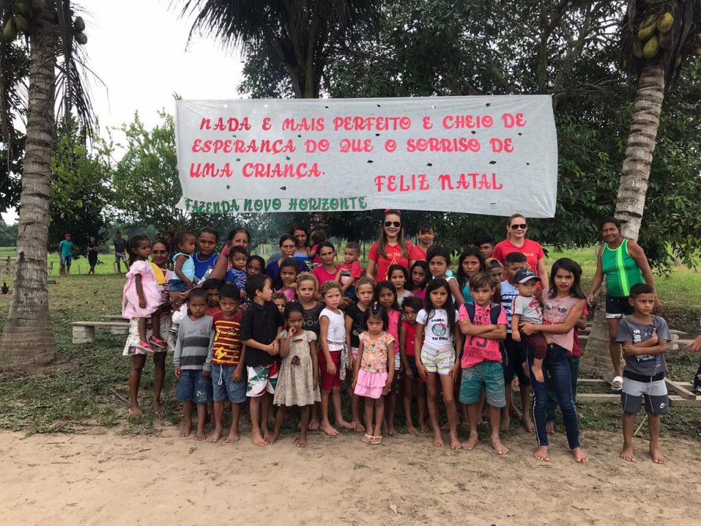 Famílias do Ó e Aguiar realizam natal solidário para famílias do seringal Novo Horizonte