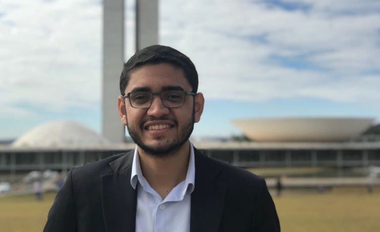 Advogado do Acre entra com ação contra o presidente Bolsonaro e a União pela omissão de dados da Covid-19 no Ministério da Saúde