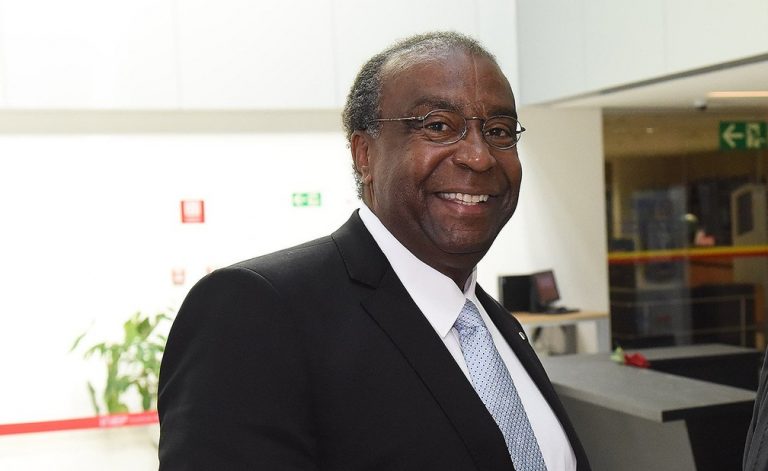 Decotelli altera currículo após reitor de universidade argentina revelar que ele foi reprovado em doutorado