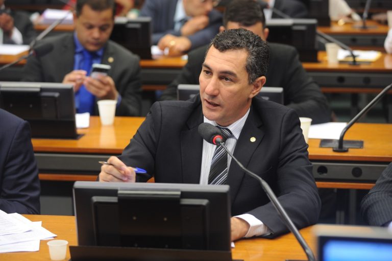 Jesus Sérgio apresenta três emendas à Medida Provisória que estabelece socorro financeiro aos trabalhadores da cultura