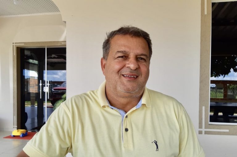 TCE suspende aumento salarial de 20% do prefeito de Mâncio Lima