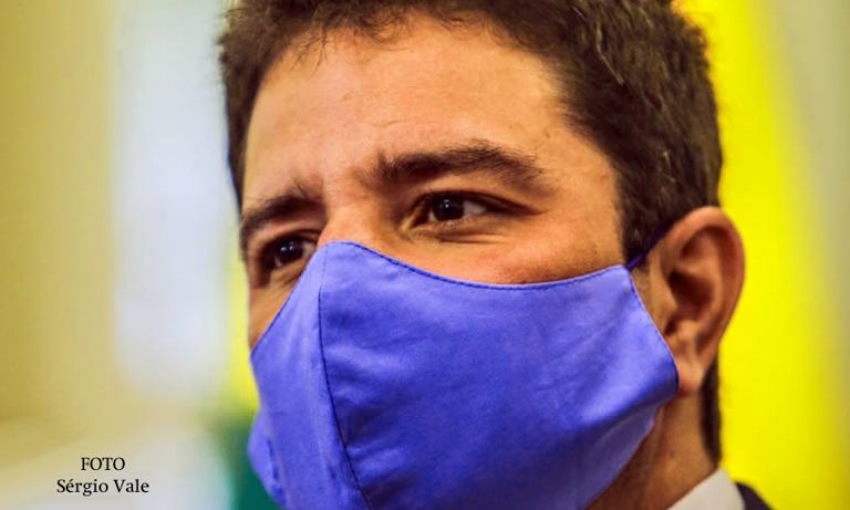 “Não vou mais convocar ninguém”, diz Gladson sobre cadastro de reserva