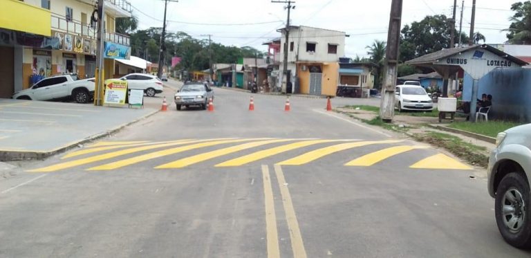 Prefeitura em parceria com Detran revitaliza sinalização de ruas em Cruzeiro do Sul