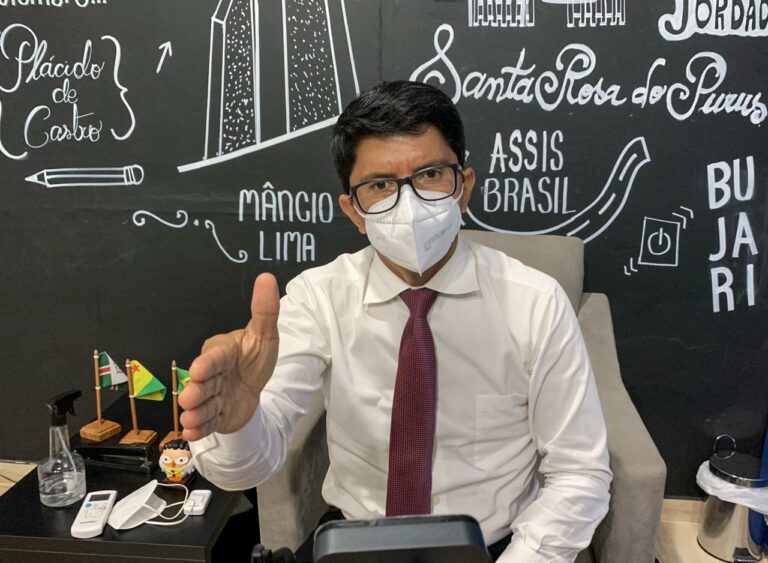 “Bocalom e Gladson tem que pedir desculpas aos trabalhadores que foram reprimidos pela força policial”, diz Jenilson Leite