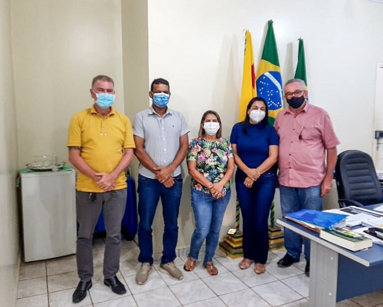 Prefeituras de Plácido de Castro e de Senador Guiomard firmam parceria para investir na melhoria do ramal da Encrenca