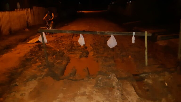 Com o Kiefer Cavalcante, o caos toma conta das ruas de Feijó; abandono da cidade cabe impeachment?