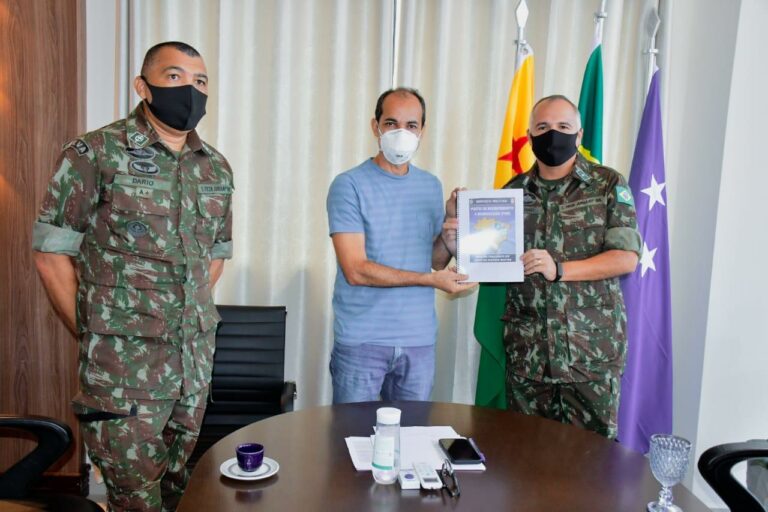 Prefeito Zequinha Lima é oficializado como presidente da Junta Militar