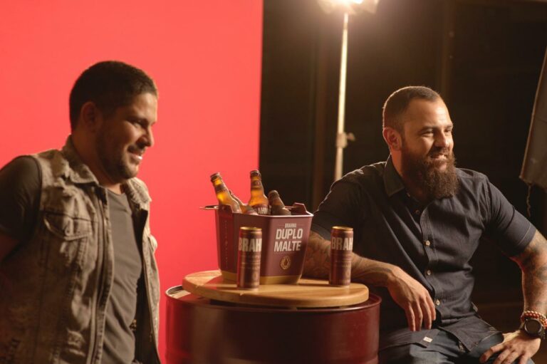 Últimos dias da promoção da Brahma que sorteia geladeira autografada por Jorge e Mateus
