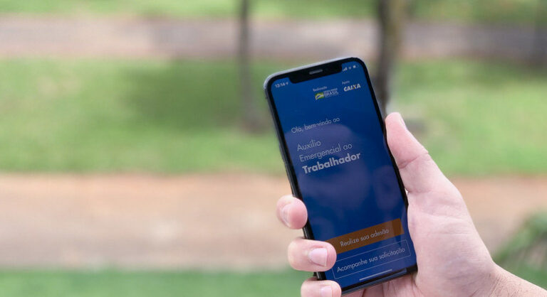 Auxílio Emergencial 2021: governo antecipa calendário do pagamento da 4ª parcela; veja novas datas