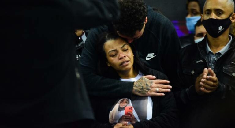 ‘Só Deus sabe o que aconteceu naquele dia’, diz mãe de MC Kevin