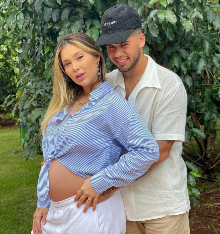 Nasce filha de Zé Felipe e Virginia Fonseca, Maria Alice