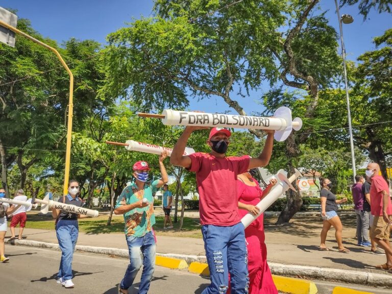 Cidades registram manifestações contra governo Bolsonaro
