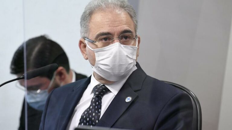 “Ministério não fez insistência”, diz Queiroga sobre compra da Covaxin