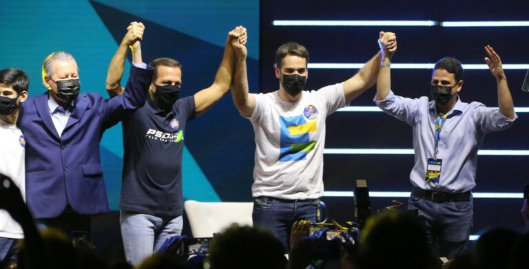 PSDB retoma votação eletrônica das prévias para escolher presidenciável do partido