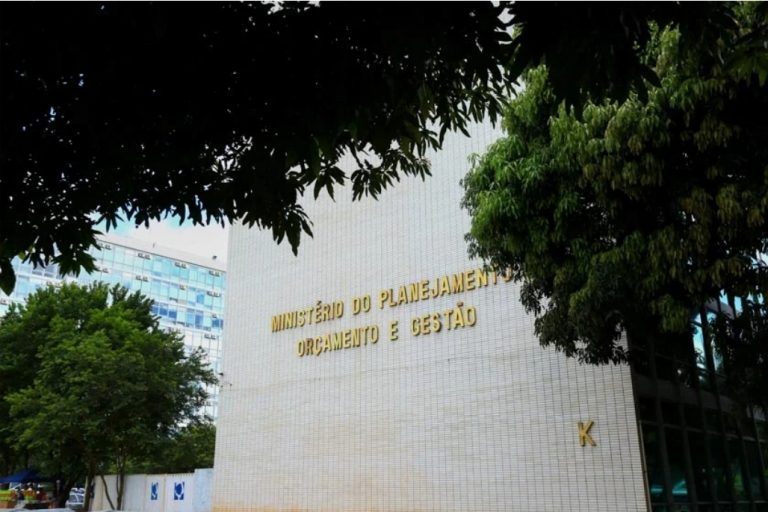 Orçamento prevê abertura de 43 mil vagas no serviço público federal