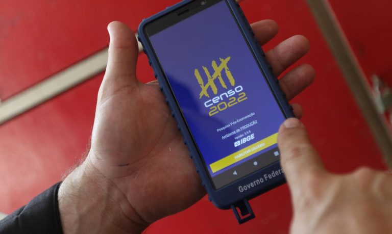 IBGE abre novo concurso para 48,5 mil vagas de recenseador