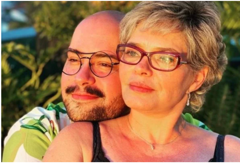 Saiba por que mãe de Tiago Abravanel não é tão ligada a Silvio Santos