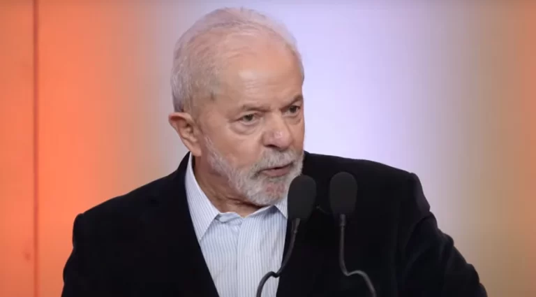 Lula anuncia aumento do salário mínimo e da isenção do IR em pronunciamento do 1º de maio