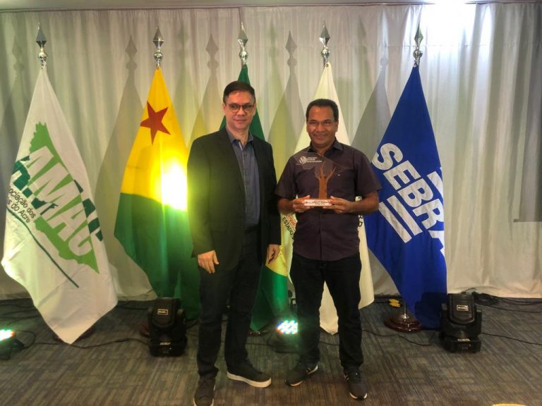 Jailson Amorim vence o Prêmio Prefeito Empreendedor do SEBRAE pelo maior investimento em compras no comércio de Rodrigues Alves