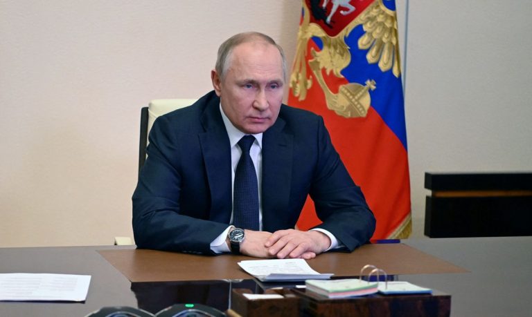 Putin ordena que combatentes do Grupo Wagner assinem juramento de lealdad