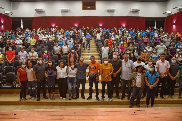 Prefeitura de Cruzeiro do Sul reajusta salários de agentes de saúde e de endemias ao piso nacional