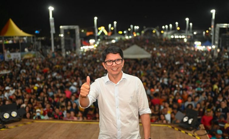 Autor da lei que cria o Selo de Qualidade do Açaí, Dr. Jenilson participa de festival em Feijó destaca importância do evento para economia