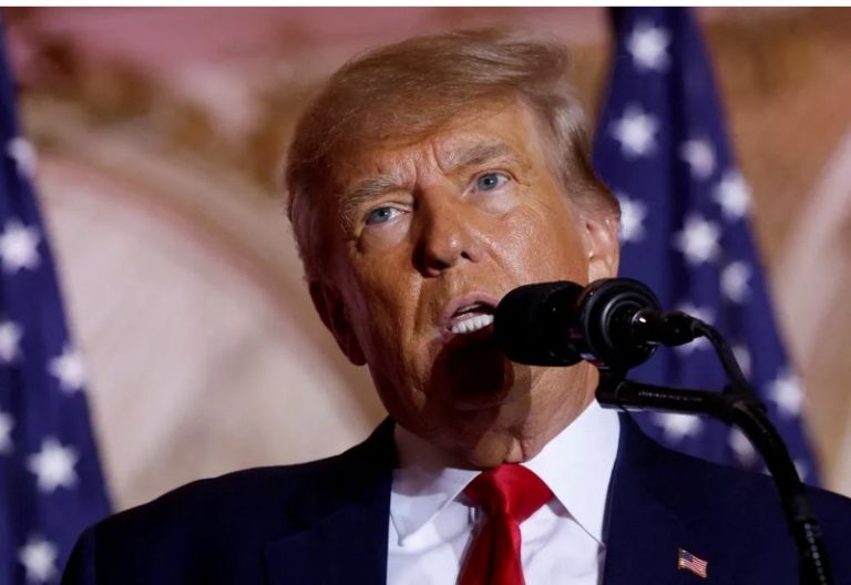 Trump concede perdão presidencial para 1.500 acusados pelo ataque ao Capitólio dos EUA