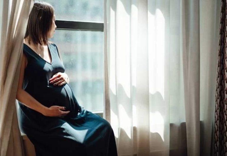 “Transar se tornou crime”, diz mãe solo brasiliense sobre julgamento