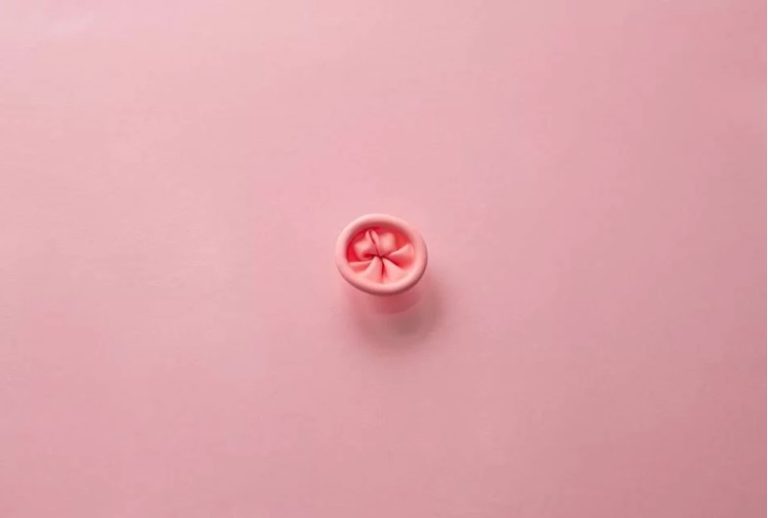 Veja 7 opções de preliminares para sexo anal, de lambida à “cabecinha”