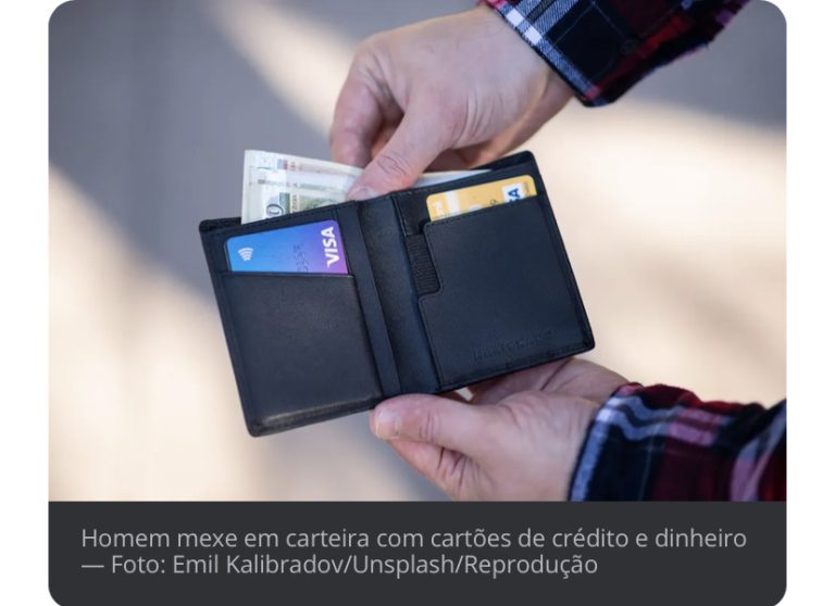 Juro do cartão de crédito rotativo sobe para 455% ao ano em maio, maior nível em mais de seis anos